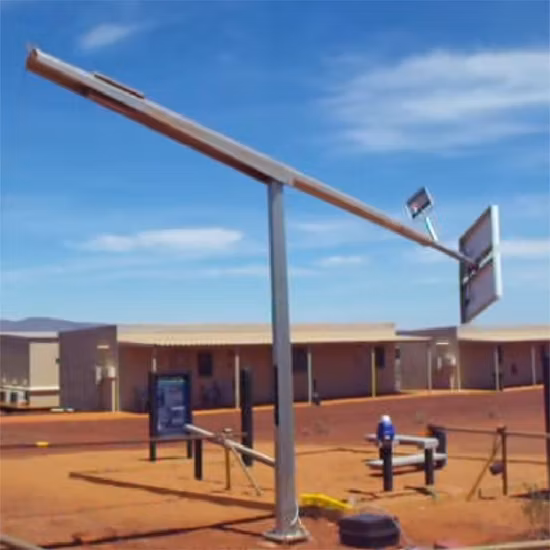 シングル/ダブルアーム亜鉛メッキポストソーラー街路灯ポール